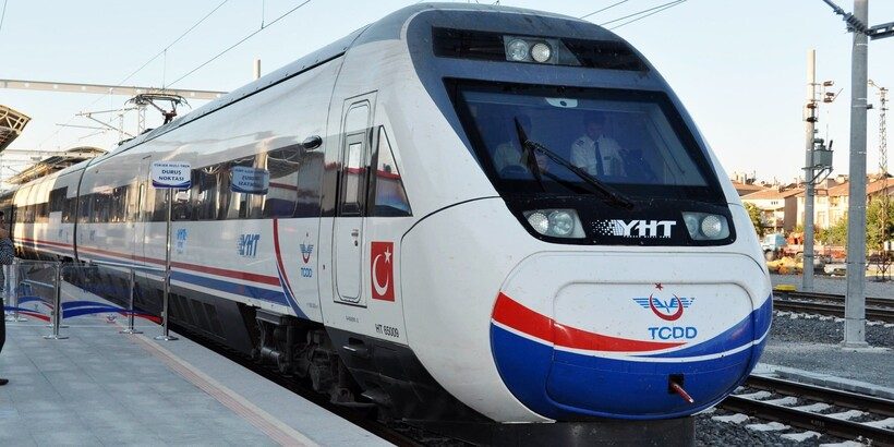 Транспорт в Турции: трансфер, аренда авто, автобусы и долмуши